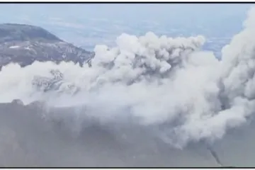 Proradio vulkan u Japanu