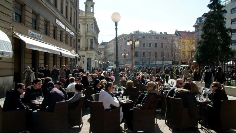 Pripremite kratke rukave