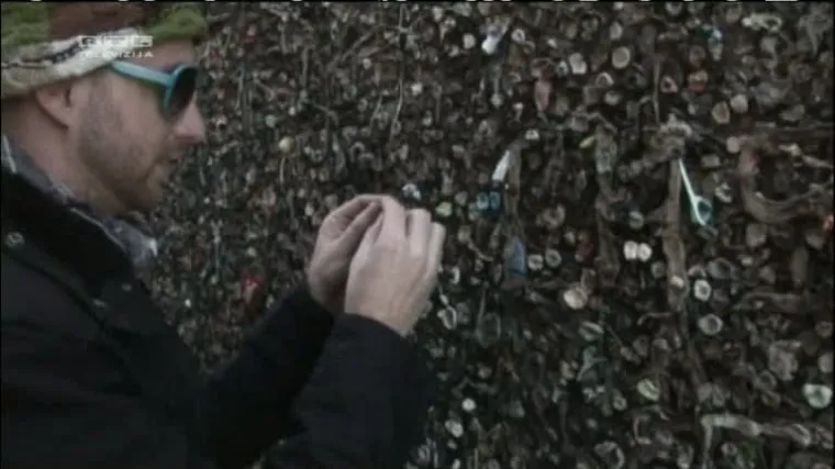 Ulica oblijepljena kaugumama