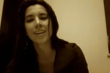 Pjevanje u pokušaju by Nives Celzijus