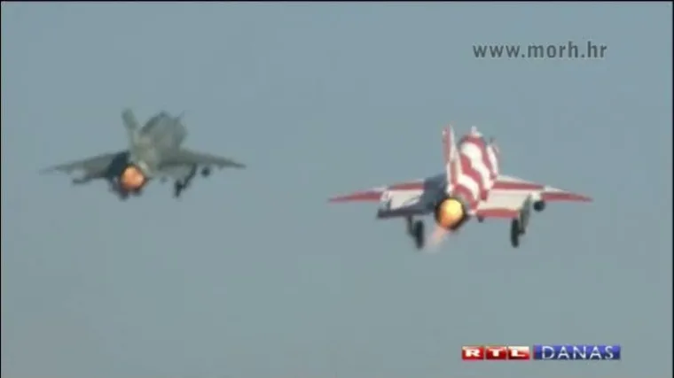 MIG-ovi se sudarili u zraku