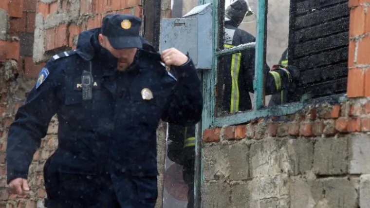 Dvije osobe smrtno stradale u požaru