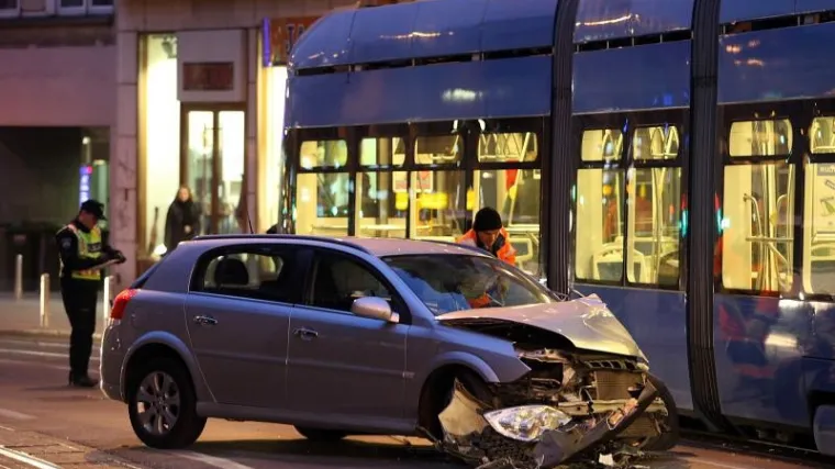 Te&scaron;ko stradao pod tramvajem
