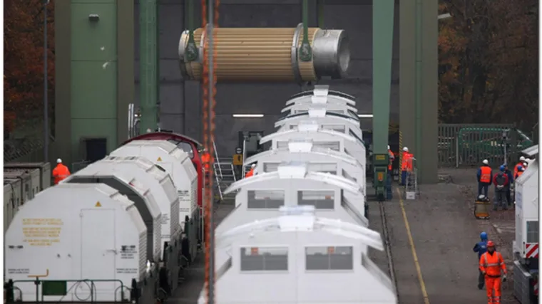 Rusi grade vlak na nuklearni pogon