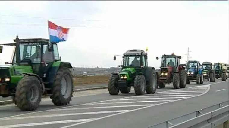 Seljaci treći dan u prosvjedu