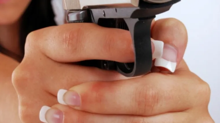 Razbojnica opljačkala kladionicu