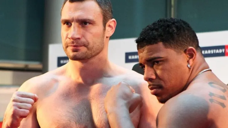 Kličko obranio naslov prvaka tehničkim nokautom