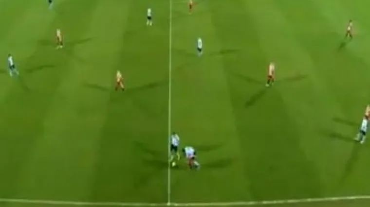 Libijci i uz granate igraju nogomet