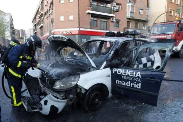 Zapalili policijski automobil