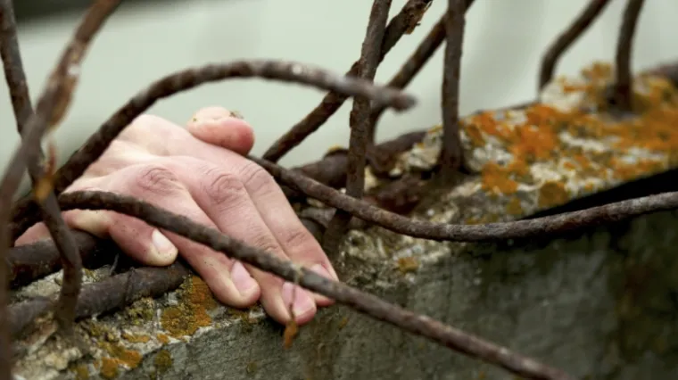 U bijegu 5.000 zatvorenika