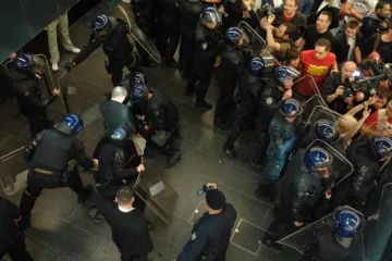 Sukob policije i prosvjednika