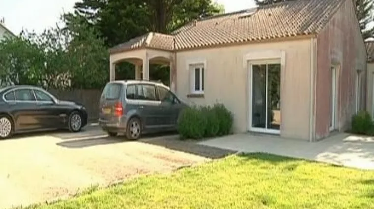 Policija traga za ubojicom svoje obitelji