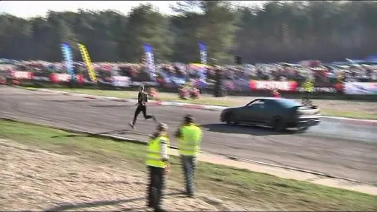 Čovjek protiv automobila