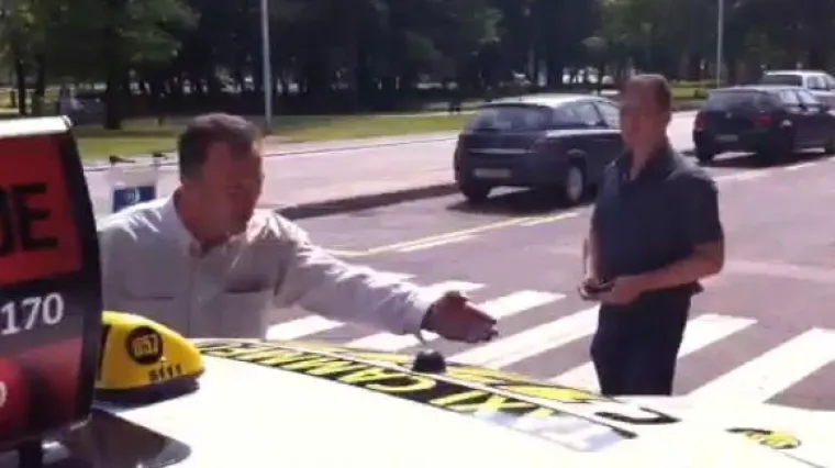 Konkurencija dovela taksiste u rat