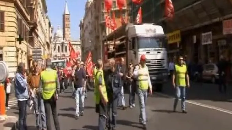 Prosvjedi protiv Berlusconija