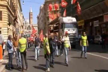 Prosvjedi protiv Berlusconija