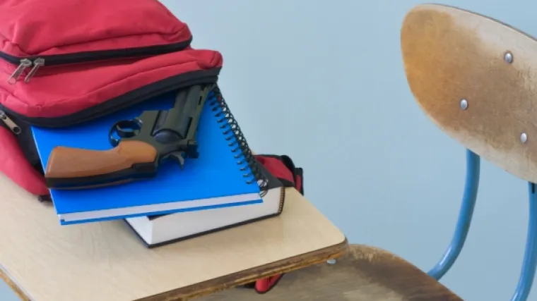 U Teksasu na faks s pi&scaron;toljem