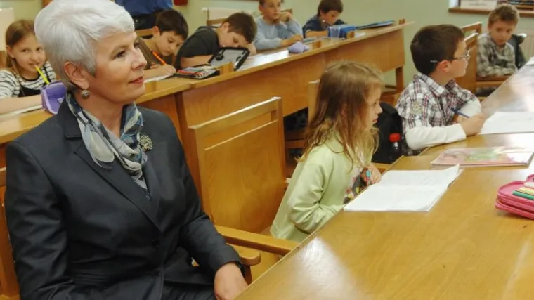 Kosor u &scaron;kolskoj klupi