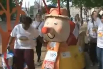 Puzao u kostimu puža skoro mjesec dana