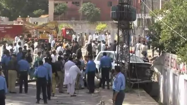 Pakistanski talibani raznijeli dva auta američkog konzulata