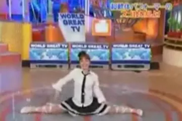 Japanka pokazuje nevjerojatnu kontrolu tijela