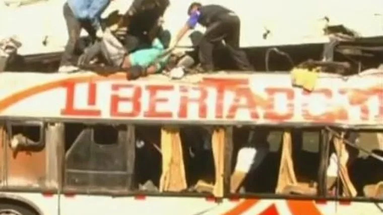 Poginuli u prevrtanju autobusa