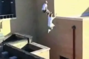 Braća pokazuju vještine parkoura