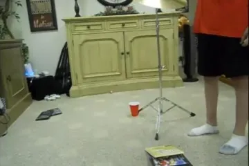 Majstorije s ping pong lopticom