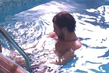 Nemeš glanca lažnu nagradu