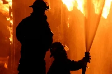 Tisuće evakuiranih na američkom jugozapadu