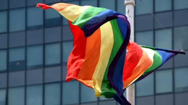 Usvojena rezolucija o ravnopravnosti homoseksualaca