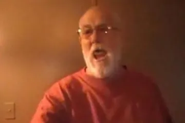 Starac se razbjesnio na unuke i demolirao kuhinju