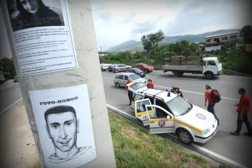 Paravinja i dalje korak ispred policije