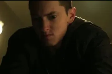 Eminem zadavio porno zvijezdu