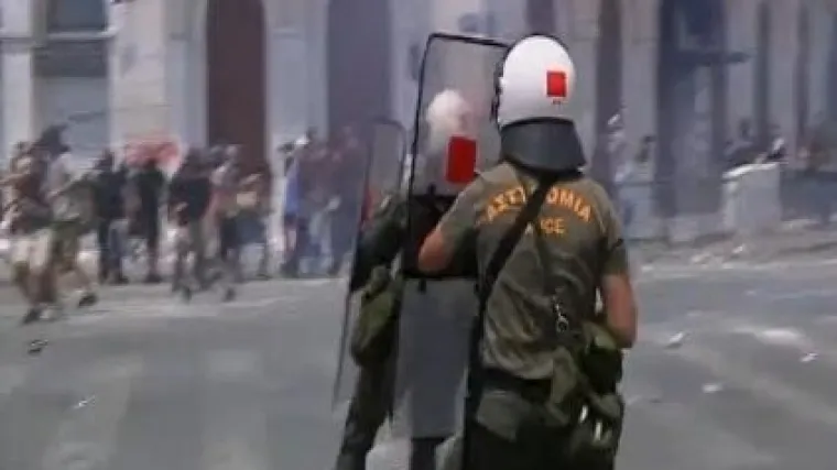 Grčki parlament odsad rigorozno &scaron;tedi