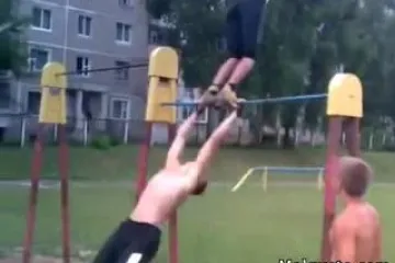 Sinkronizirana akrobacija