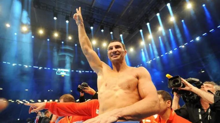 Kličko neatraktivnim boksom svladao Hayea