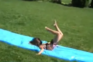Nestrpljiva djevojčica trebala je čekati vodu