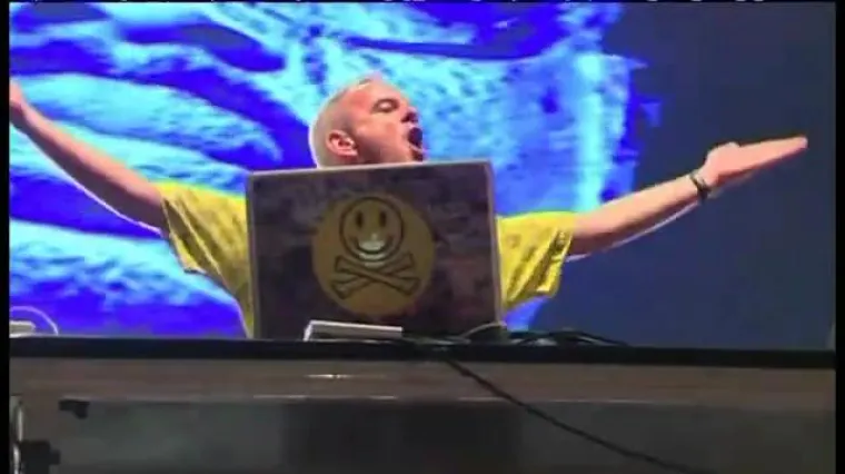 FOTO: Fatboy Slim oduševio ekipu na Zrću