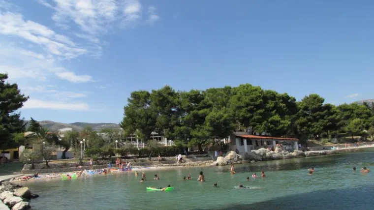 Fekalije zagadile more