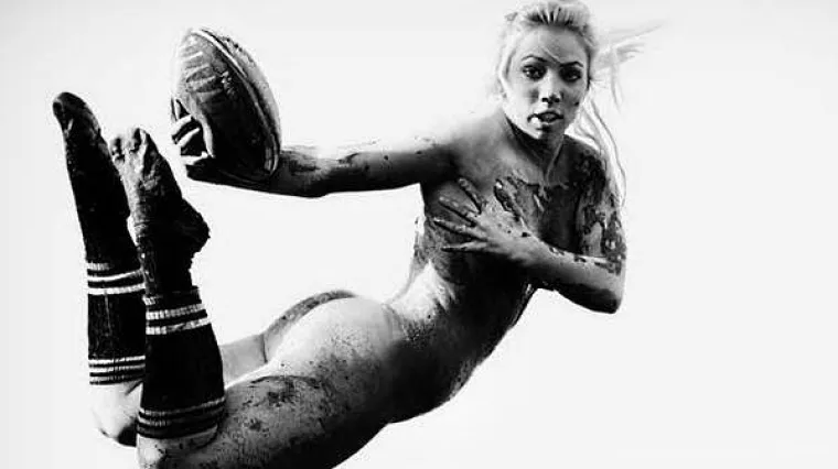 Gola ragbija&scaron;ica zaigrala s mu&scaron;karcima