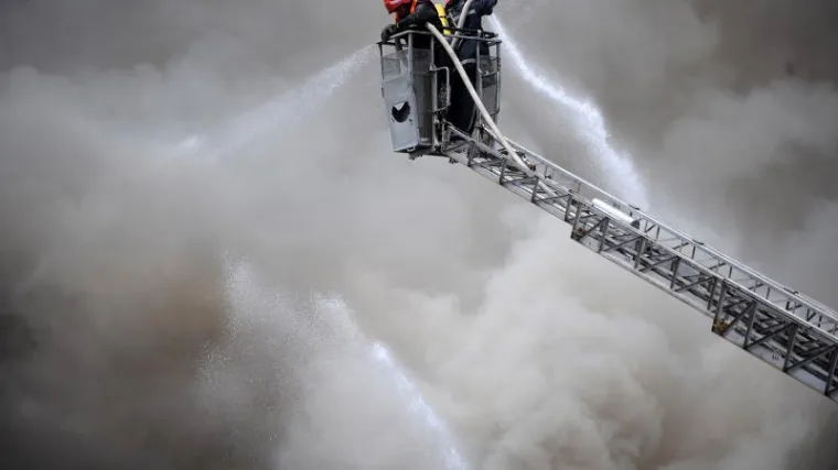 Veliki požar u zabočkoj tvornici tekstila