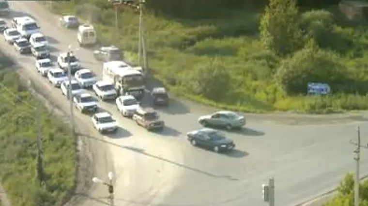 Pomahnitali vozač autobusa ru&scaron;io sve pred sobom