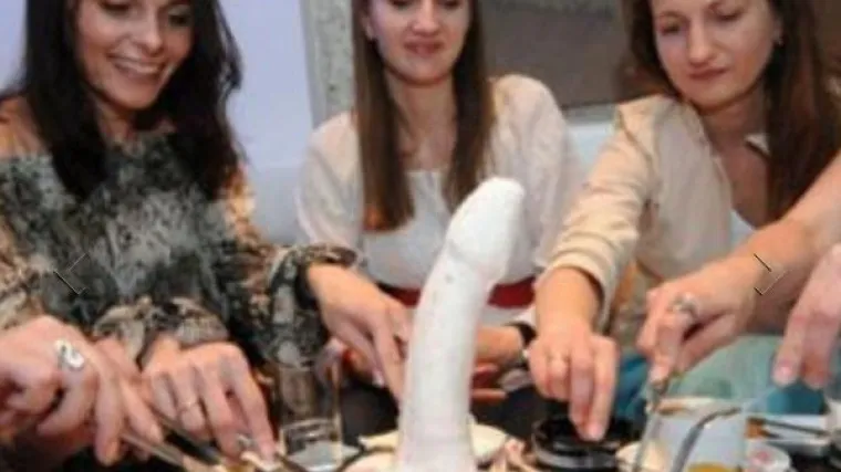 Za ručak poslužuju penis velikog zavodnika