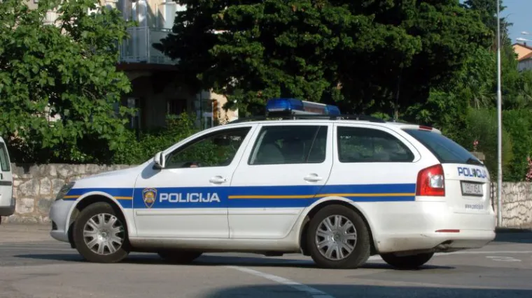 Silovana maloljetnica kod Crikvenice?