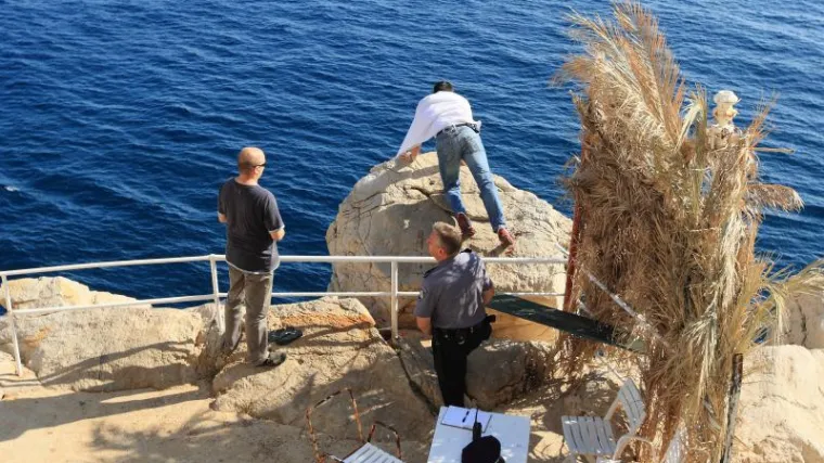 Australka skakala i pala na stijene