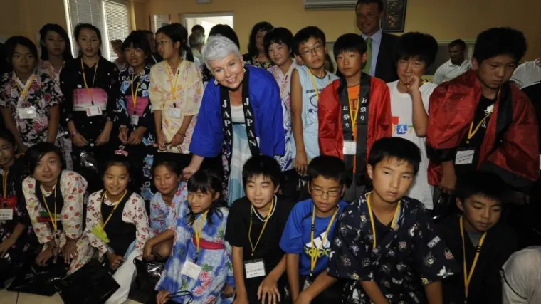 Premijerka &scaron;okira poznavanjem stranih jezika