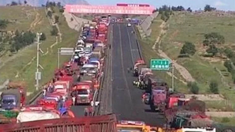 U lančanom sudaru sudjelovao 31 kamion