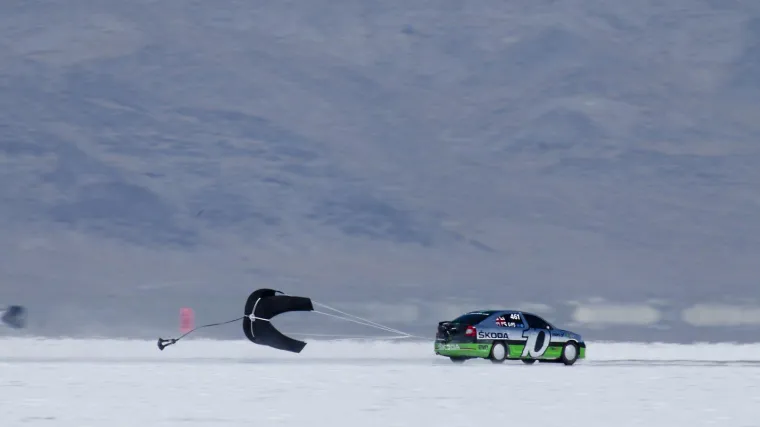 Ova je &Scaron;koda jurila nevjerojatnih 325 km/h!