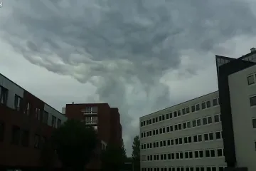 Oblak prestravio Nizozemsku